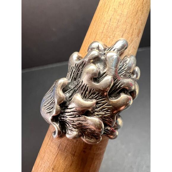 Sterling silver fungi coral ring size 7 - Picture 3 of 11